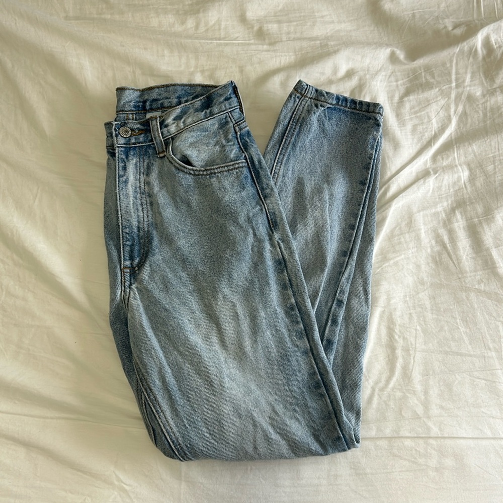 brandy melville/j galt light wash jeans